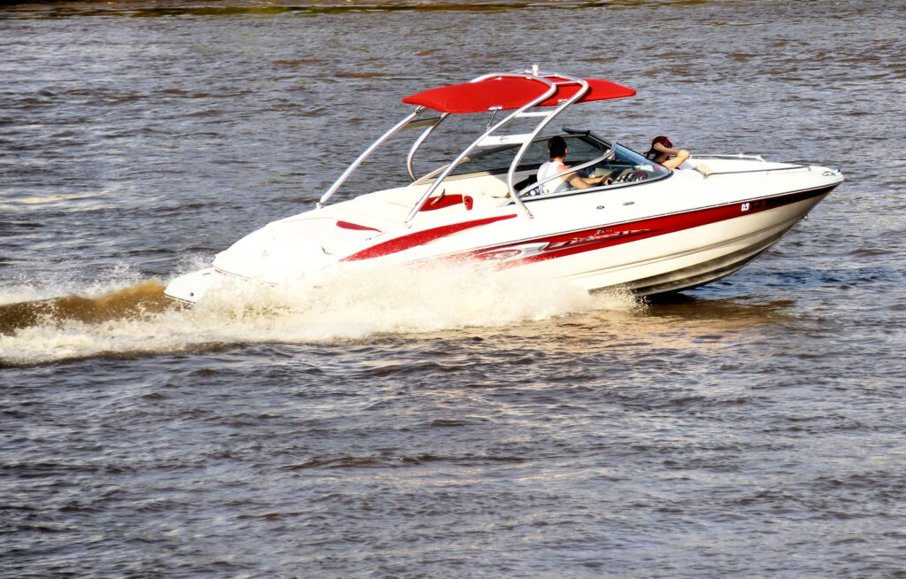 Navigating Liability in Boating Collisions: Determining Fault and Responsibility